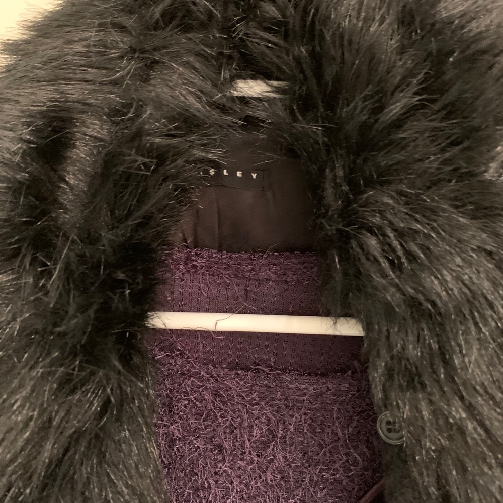 Coat - Picture 4 of 8